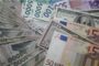 مهلت ۱۱ روزه به دارندگان بیش از ۱۰ هزار یورو برای سپرده‌گذاری و یا فروش ارز به بانک‌ها