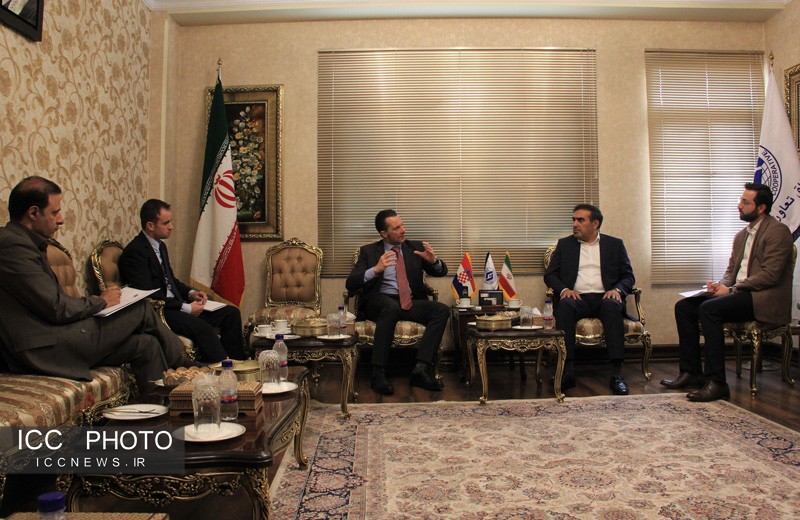 گسترش تعاملات تجاری در دیدار سفیر کرواسی و رئیس اتاق تعاون بررسی شد