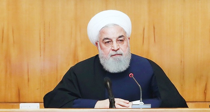 روحاني با استعفاي ظريف مخالفت کرد