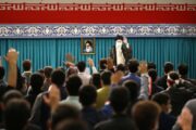 رهبر معظم انقلاب اسلامی در دیدار صدها تن از دانش‌آموزان: اتفاقات اخیر جنگ ترکیبی بود نه صرفا اغتشاش خیابانی؛ ملت دشمن را واقعاً ناکام کرد