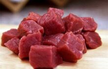 پیشنهاد فروش گوشت بُز و میش به‌قیمت ۱۳۰ تا ۱۵۰ هزار تومان در بازار