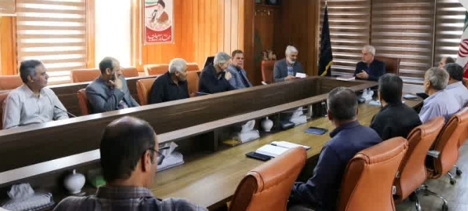 نشست هم‌اندیشی تقویت و احیای اتحادیه‌های تعاونی در استان همدان