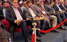 اجلاس جهانی تعاون با سخنرانی نخست وزیر هند و در ادامه با سخنرانی مدیرگروه اقتصادی دفتر مقام معظم رهبری افتتاح شد