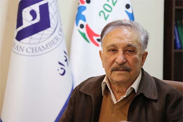 نقش بی‌بدیل کامیون‌داران در تأمین کالا، از جنگ تا امروز