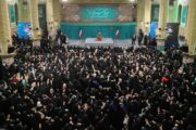 زن، کارگزار خانه نیست، مدیر است